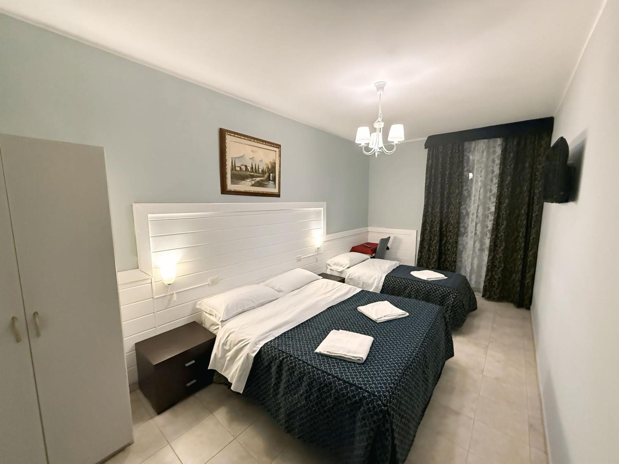 Hotel Aurelia Milano Centrale Kültér fotó