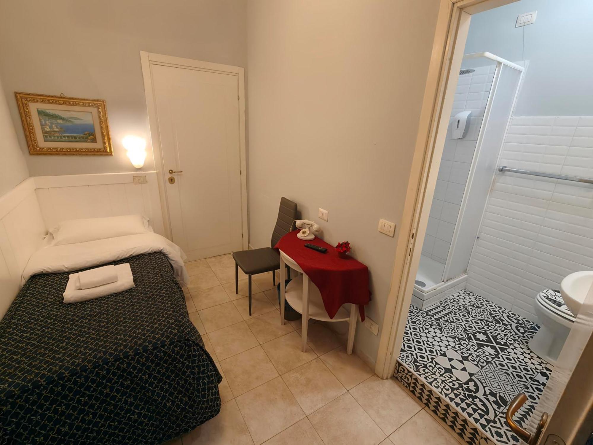 Hotel Aurelia Milano Centrale Kültér fotó