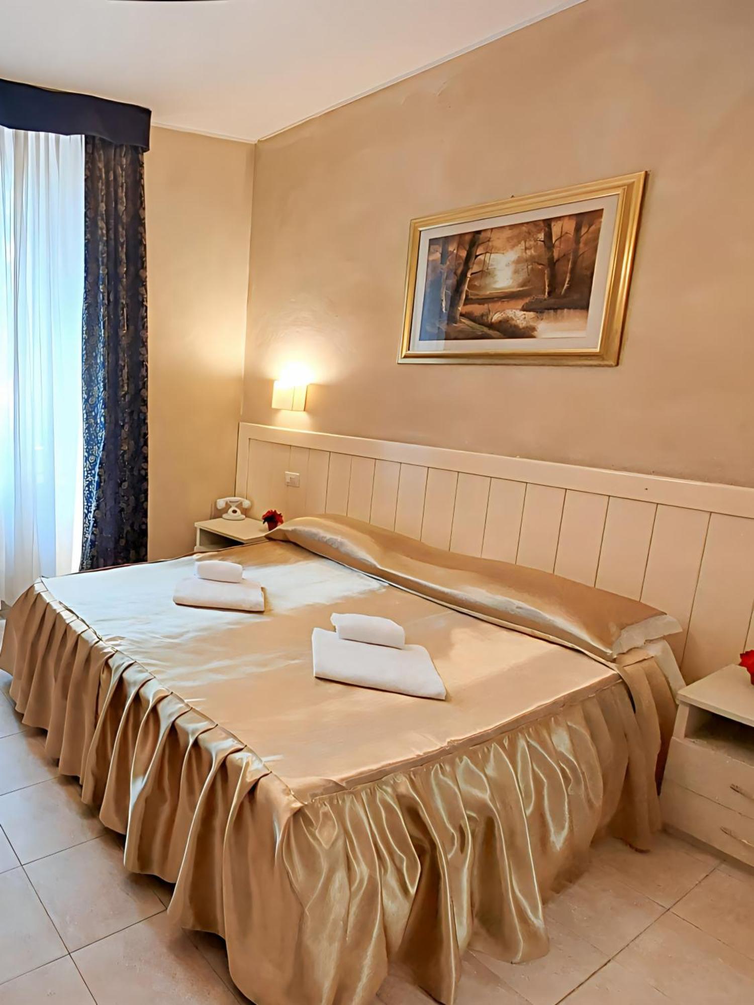Hotel Aurelia Milano Centrale Kültér fotó