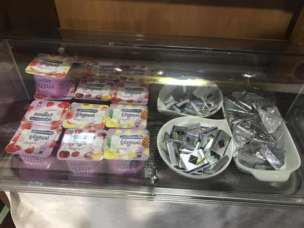 Hotel Aurelia Milano Centrale Kültér fotó